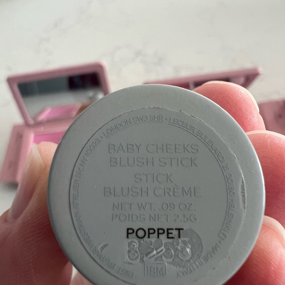 3 Westman Atelier Blush and bronzer - Picture 9 of 9